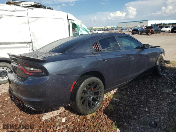2019 Dodge Charger SXT with VIN 2C3CDXBG5KH699097, listed as a Copart auction lot 67286414 with 70,010 mi miles and Salvage Title. Bid and sale history available at carsss.com. Image 3.