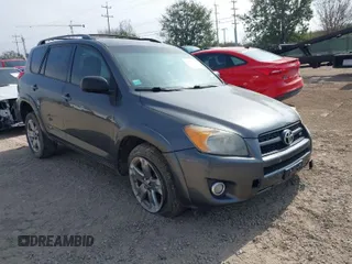 2010 Toyota RAV4 Sport with VIN 2T3WK4DV8AW006823, listed as a IAAI auction lot 41565615 with 187,540 mi miles. Bid and sale history available at carsss.com. Image 1.