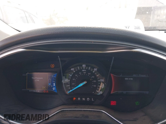 2013 Ford Fusion Titanium Hybrid with VIN 3FA6P0RU7DR355481, listed as a IAAI auction lot 41814003 with 177,789 mi miles. Bid and sale history available at carsss.com. Image 7.