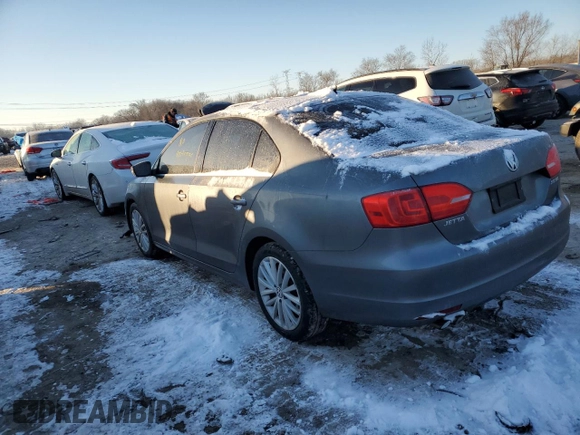 2011 Volkswagen Jetta SEL with VIN 3VWLZ7AJ2BM360094, listed as a Copart auction lot 87444734 with 140,417 mi miles and Salvage title. Bid and sale history available at DreamBid. Image 2.