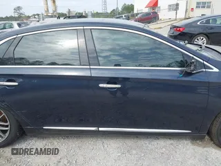 2013 Cadillac XTS Premium with VIN 2G61S5S31D9196354, listed as a IAAI auction lot 41905983 with 197,605 mi miles. Bid and sale history available at carsss.com. Image 14.