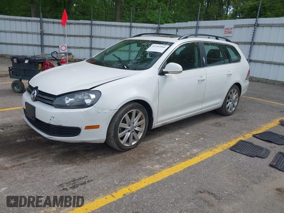 2014 Volkswagen Jetta TDI w/Sunroof с VIN 3VWPL7AJ0EM604381, выставлен на аукционе IAAI как лот 42362066 с пробегом 159 274 миль миль и . История ставок и продаж доступна на DreamBid. Изображение 2.