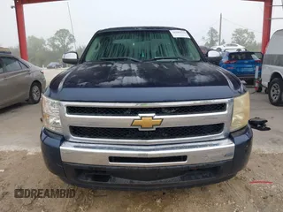 2011 Chevrolet Silverado 1500 LT with VIN 3GCPCSEA5BG150008, listed as a IAAI auction lot 41103732 with 180,005 mi miles and . Bid and sale history available at DreamBid. Image 13.