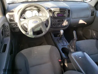 2007 Ford Escape XLS with VIN 1FMYU92Z97KA43155, listed as a Copart auction lot 75567154 with 240,603 mi miles and Salvage Title. Bid and sale history available at carsss.com. Image 8.