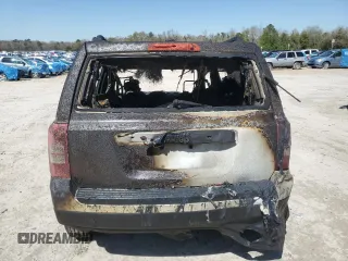 2016 Jeep Patriot Sport z VIN 1C4NJPBB4GD559516, wystawiony jako Copart lot #54237705 z przebiegiem Nie podano mil oraz Nie do naprawy • Non repairable. Historia ofert i sprzedaży dostępna na DreamBid. Obrazek 6.