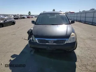 2012 Kia Sedona LX with VIN KNDMG4C79C6476519, listed as a Copart auction lot 67758564 with 173,308 mi miles and Salvage Title. Bid and sale history available at carsss.com. Image 12.