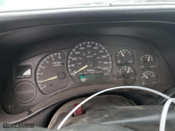2000 Chevrolet Silverado 1500 with VIN 1GCEC14V6YZ305082, listed as a Copart auction lot 89411215 with 157,700 mi miles and Salvage Title. Bid and sale history available at carsss.com. Image 9.