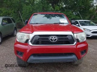 2014 Toyota Tacoma with VIN 5TFUX4EN3EX025837, listed as a IAAI auction lot 42430882 with 234,809 mi miles and . Bid and sale history available at DreamBid. Image 12.