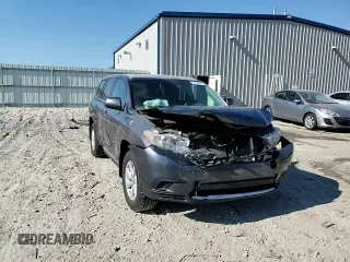 2013 Toyota Highlander with VIN 5TDZA3EH1DS034519, listed as a Copart auction lot 55595415 with Not Provided miles and Non Repairable. Bid and sale history available at DreamBid. Image 14.