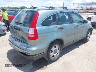 2011 Honda CR-V LX z VIN 5J6RE3H3XBL051140, wystawiony jako IAAI lot #42358100 z przebiegiem 213 721 mil mil oraz . Historia ofert i sprzedaży dostępna na DreamBid. Obrazek 4.