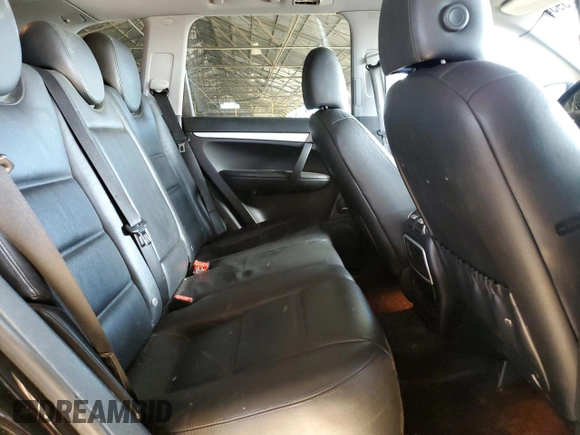 2006 Porsche Cayenne S with VIN WP1AB29P56LA66639, listed as a Copart auction lot 52097595 with 180,827 mi miles and Salvage title. Bid and sale history available at DreamBid. Image 11.
