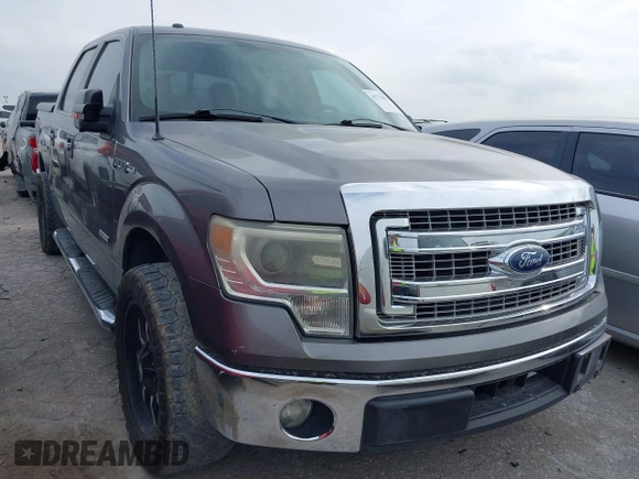 2014 Ford F-150 XL with VIN 1FTFW1CT5EKF90924, listed as a IAAI auction lot 41779079 with 250,591 mi miles. Bid and sale history available at carsss.com. Image 1.