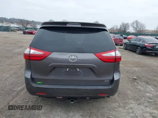 2016 Toyota Sienna XLE with VIN 5TDYK3DCXGS737846, listed as a IAAI auction lot 41782055 with 126,846 mi miles. Bid and sale history available at carsss.com. Image 16.