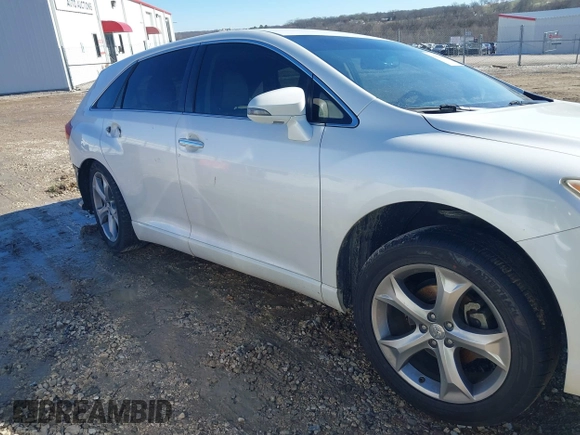 2013 Toyota Venza LE with VIN 4T3ZK3BB3DU062723, listed as a IAAI auction lot 41350689 with 164,070 mi miles. Bid and sale history available at carsss.com. Image 14.