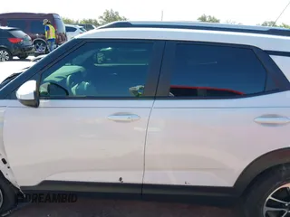 2024 Chevrolet TrailBlazer LT with VIN KL79MPSL8RB162579, listed as a IAAI auction lot 41837973 with 8,789 mi miles and . Bid and sale history available at DreamBid. Image 15.