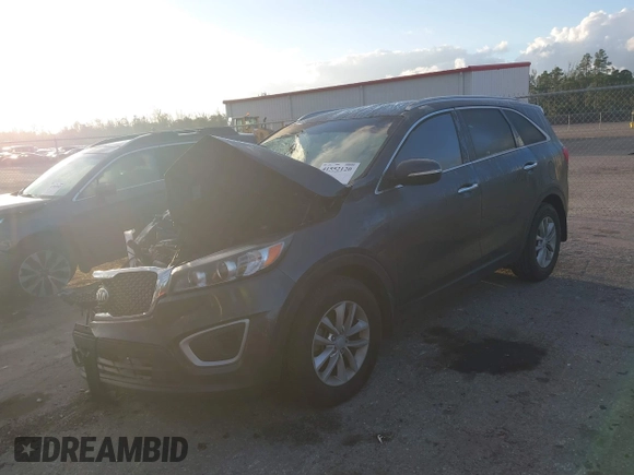 2018 Kia Sorento LX with VIN 5XYPG4A38JG400913, listed as a IAAI auction lot 41552120 with 94,637 mi miles. Bid and sale history available at carsss.com. Image 6.