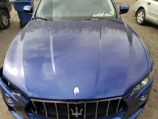 2017 Maserati Levante z VIN ZN661XUA0HX225989, wystawiony jako Copart lot #42369333 z przebiegiem 47 511 mil mil oraz Szkoda całkowita • Salvage title. Historia ofert i sprzedaży dostępna na DreamBid. Obrazek 12.