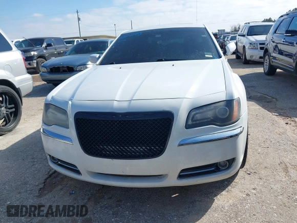 2014 Chrysler 300 with VIN 2C3CCAGG1EH375447, listed as a IAAI auction lot 41604083 with 180,286 mi miles. Bid and sale history available at carsss.com. Image 12.