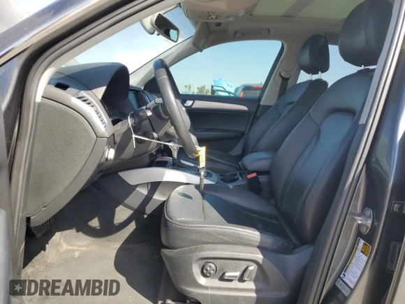 2017 Audi Q5 Premium с VIN WA1C2AFP3HA063417, выставлен на аукционе Copart как лот 61386285 с пробегом 92 021 миль миль и Списание • Salvage title. История ставок и продаж доступна на DreamBid. Изображение 7.