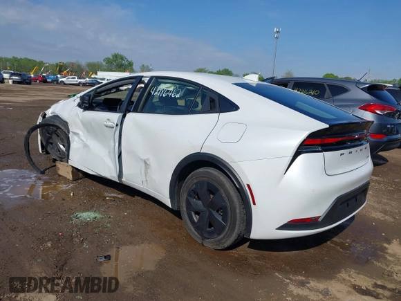 2023 Toyota Prius LE z VIN JTDACAAU7P3009676, wystawiony jako IAAI lot #42186462 z przebiegiem 31 567 mil mil oraz . Historia ofert i sprzedaży dostępna na DreamBid. Obrazek 3.