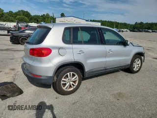 2012 Volkswagen Tiguan S с VIN WVGAV7AXXCW606008, выставлен на аукционе Copart как лот 62232655 с пробегом 184 316 миль миль и Списание • Salvage title. История ставок и продаж доступна на DreamBid. Изображение 3.