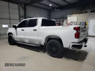2024 Chevrolet Silverado 1500 Custom with VIN 3GCPDBEK8RG233125, listed as a Copart auction lot 51180035 with 18,439 mi miles and Salvage Title. Bid and sale history available at DreamBid. Image 2.