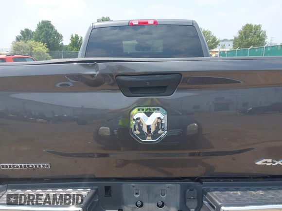 2024 Ram 2500 Big Horn with VIN 3C6UR5DL5RG266607, listed as a IAAI auction lot 42710651 with 5,333 mi miles and . Bid and sale history available at DreamBid. Image 6.