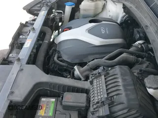 2014 Hyundai Santa Fe z VIN 5XYZWDLA8EG140946, wystawiony jako IAAI lot #42241809 z przebiegiem 137 584 mil mil oraz . Historia ofert i sprzedaży dostępna na DreamBid. Obrazek 21.