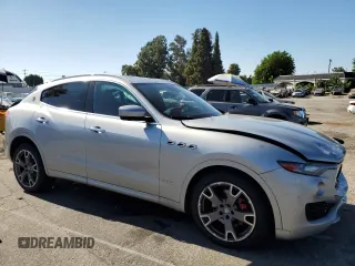 2018 Maserati Levante GranLusso with VIN ZN661XUL7JX298123, listed as a Copart auction lot 62809783 with 38,566 mi miles. Bid and sale history available at carsss.com. Image 4.
