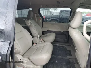 2020 Toyota Sienna XLE Auto Access Seat with VIN 5TDYZ3DC7LS059238, listed as a Copart auction lot 53190775 with 55,390 mi miles and Salvage Title. Bid and sale history available at DreamBid. Image 11.