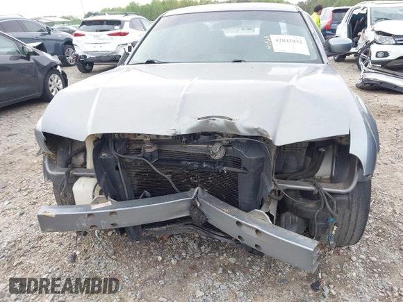 2006 Chrysler 300 Touring with VIN 2C3KA53G56H224403, listed as a IAAI auction lot 42042832 with 137,764 mi miles and . Bid and sale history available at DreamBid. Image 6.