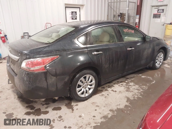2015 Nissan Altima S with VIN 1N4AL3AP7FC472959, listed as a IAAI auction lot 41453908 with 28,258 mi miles and . Bid and sale history available at DreamBid. Image 4.