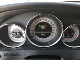 2013 Mercedes-Benz C 250 с VIN WDDGJ4HB9DG010716, выставлен на аукционе Copart как лот 54128125 с пробегом 137 915 миль миль и Списание • Salvage title. История ставок и продаж доступна на DreamBid. Изображение 9.