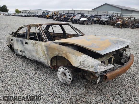 1998 Oldsmobile 88 LS z VIN 1G3HN52K0W4812285, wystawiony jako Copart lot #73559084 z przebiegiem Nie podano mil oraz Szkody całkowita. Historia ofert i sprzedaży dostępna na DreamBid. Obrazek 4.