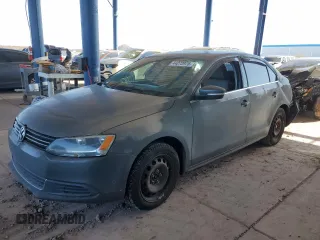 2013 Volkswagen Jetta SE z VIN 3VWBX7AJ2DM288091, wystawiony jako Copart lot #44272975 z przebiegiem 148 976 mil mil oraz Szkoda całkowita • Salvage title. Historia ofert i sprzedaży dostępna na DreamBid. Obrazek 1.