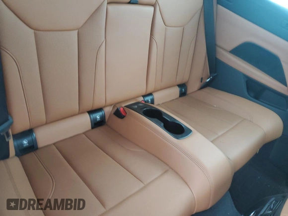 2023 BMW 4 Series 430i with VIN WBA23AT0XPCM11087, listed as a Copart auction lot 54893025 with 35,703 mi miles and Clean title. Bid and sale history available at DreamBid. Image 10.