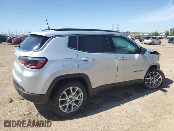 2025 Jeep Compass Latitude with VIN 3C4NJDBN7ST515618, listed as a Copart auction lot 57312805 with 670 mi miles and Salvage title. Bid and sale history available at DreamBid. Image 3.