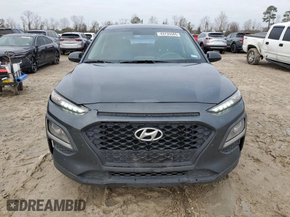 2018 Hyundai Kona SE with VIN KM8K12AA5JU111688, listed as a Copart auction lot 43735565 with 104,839 mi miles and Salvage Title. Bid and sale history available at DreamBid. Image 5.