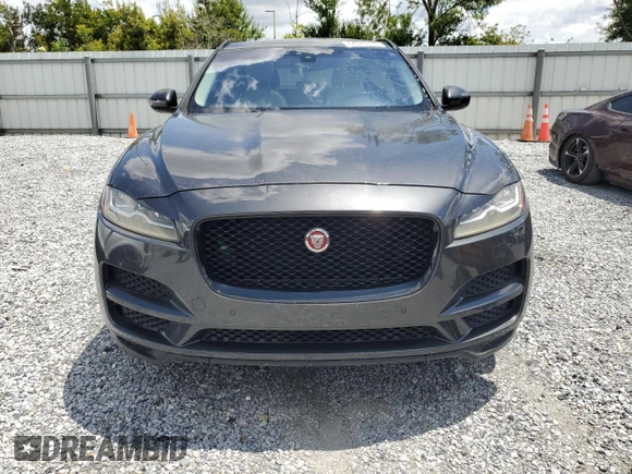 2017 Jaguar F-Pace 35t Prestige with VIN SADCK2BV2HA880544, listed as a Copart auction lot 64973175 with 131,884 mi miles and Clean title. Bid and sale history available at DreamBid. Image 5.