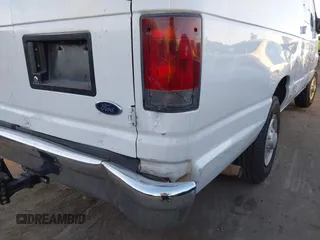2008 Ford Econoline Cargo Commercial with VIN 1FTNS24L18DA11772, listed as a IAAI auction lot 41025371 with 223,532 mi miles and . Bid and sale history available at DreamBid. Image 6.