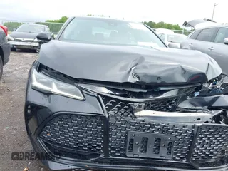 2019 Toyota Avalon XLE z VIN 4T1BZ1FB6KU018376, wystawiony jako IAAI lot #42238064 z przebiegiem 41 827 mil mil oraz . Historia ofert i sprzedaży dostępna na DreamBid. Obrazek 19.