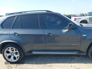 2012 BMW X5 35d with VIN 5UXZW0C51CL669957, listed as a IAAI auction lot 42230292 with 102,305 mi miles and . Bid and sale history available at DreamBid. Image 13.