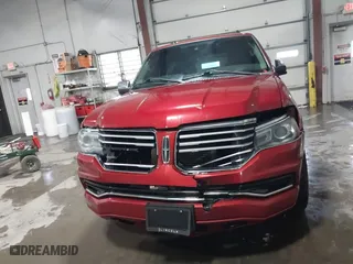 2015 Lincoln Navigator with VIN 5LMJJ2JT5FEJ11296, listed as a IAAI auction lot 41233028 with 189,509 mi miles. Bid and sale history available at carsss.com. Image 6.