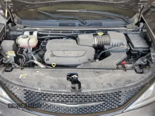 2018 Chrysler Pacifica Touring L с VIN 2C4RC1BG0JR275003, выставлен на аукционе Copart как лот 52110085 с пробегом 83 484 миль миль и Списание • Salvage title. История ставок и продаж доступна на DreamBid. Изображение 12.