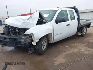 2010 Chevrolet Silverado 1500 with VIN 1GCSKPE32AZ189987, listed as a IAAI auction lot 41443898 with 175,896 mi miles and . Bid and sale history available at DreamBid. Image 17.
