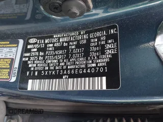 2014 Kia Sorento LX with VIN 5XYKT3A66EG440701, listed as a IAAI auction lot 42067372 with 40,559 mi miles and . Bid and sale history available at DreamBid. Image 9.