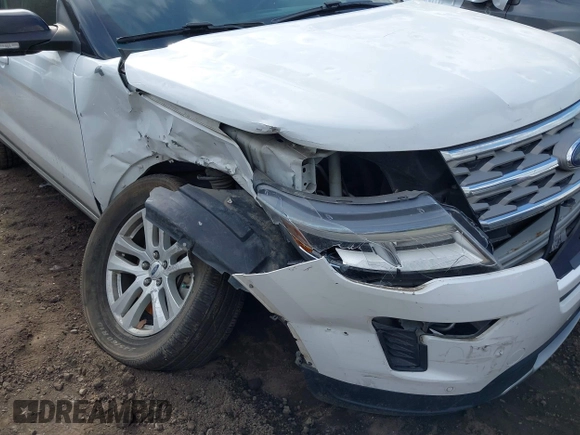 2018 Ford Explorer XLT with VIN 1FM5K8DHXJGB35179, listed as a IAAI auction lot 41469559 with 118,868 mi miles and . Bid and sale history available at DreamBid. Image 6.