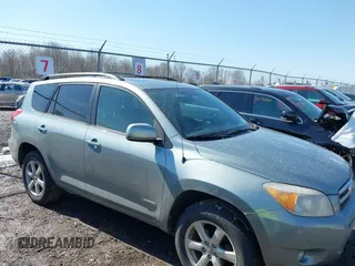 2008 Toyota RAV4 Ltd with VIN JTMBK31V685058112, listed as a IAAI auction lot 41757328 with 194,563 mi miles. Bid and sale history available at carsss.com. Image 12.