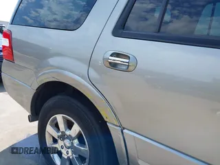 2008 Ford Expedition Limited with VIN 1FMFU19568LA41130, listed as a IAAI auction lot 42485255 with 200,089 mi miles and . Bid and sale history available at DreamBid. Image 21.