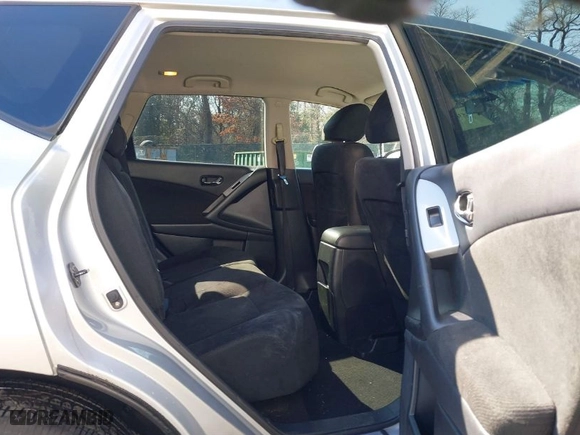 2014 Nissan Murano S with VIN JN8AZ1MW9EW514887, listed as a IAAI auction lot 41530878 with 121,741 mi miles. Bid and sale history available at carsss.com. Image 8.